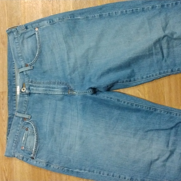 Lucky Brand Jeans Men's Size 36 Blue Bootcut Denim Distressed Medium Wash S7K - Picture 2 of 15